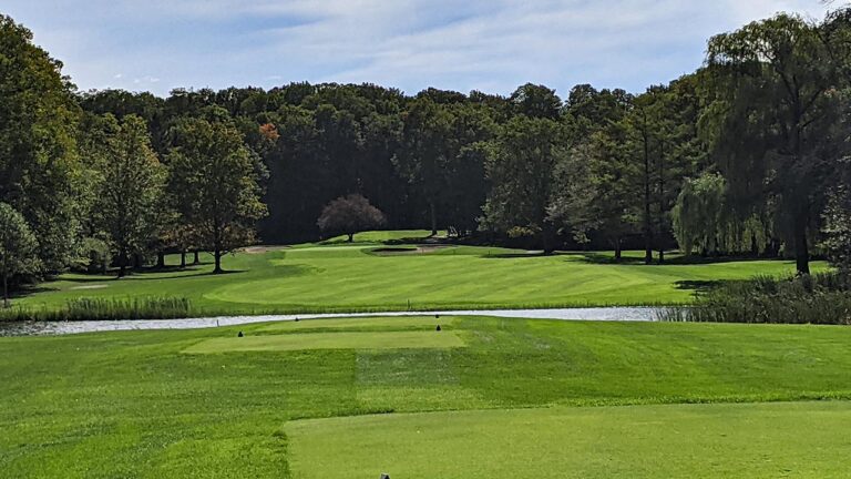 Royal Montreal Golf Club Red